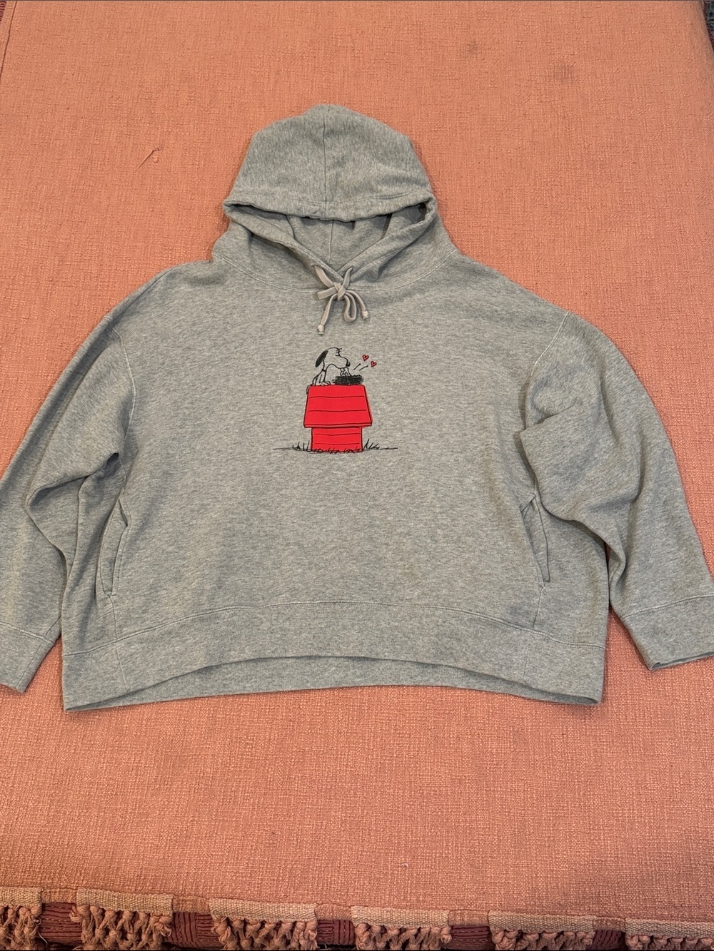 Snoopy XXL Gray Hoodie with front pockets - peanuts by Schulz